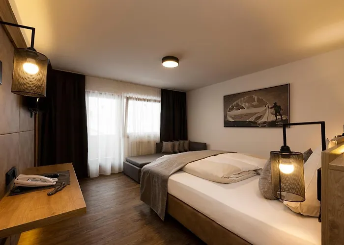 Hotel Brugger Fulpmes