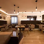 Brugger 4* פולפמס